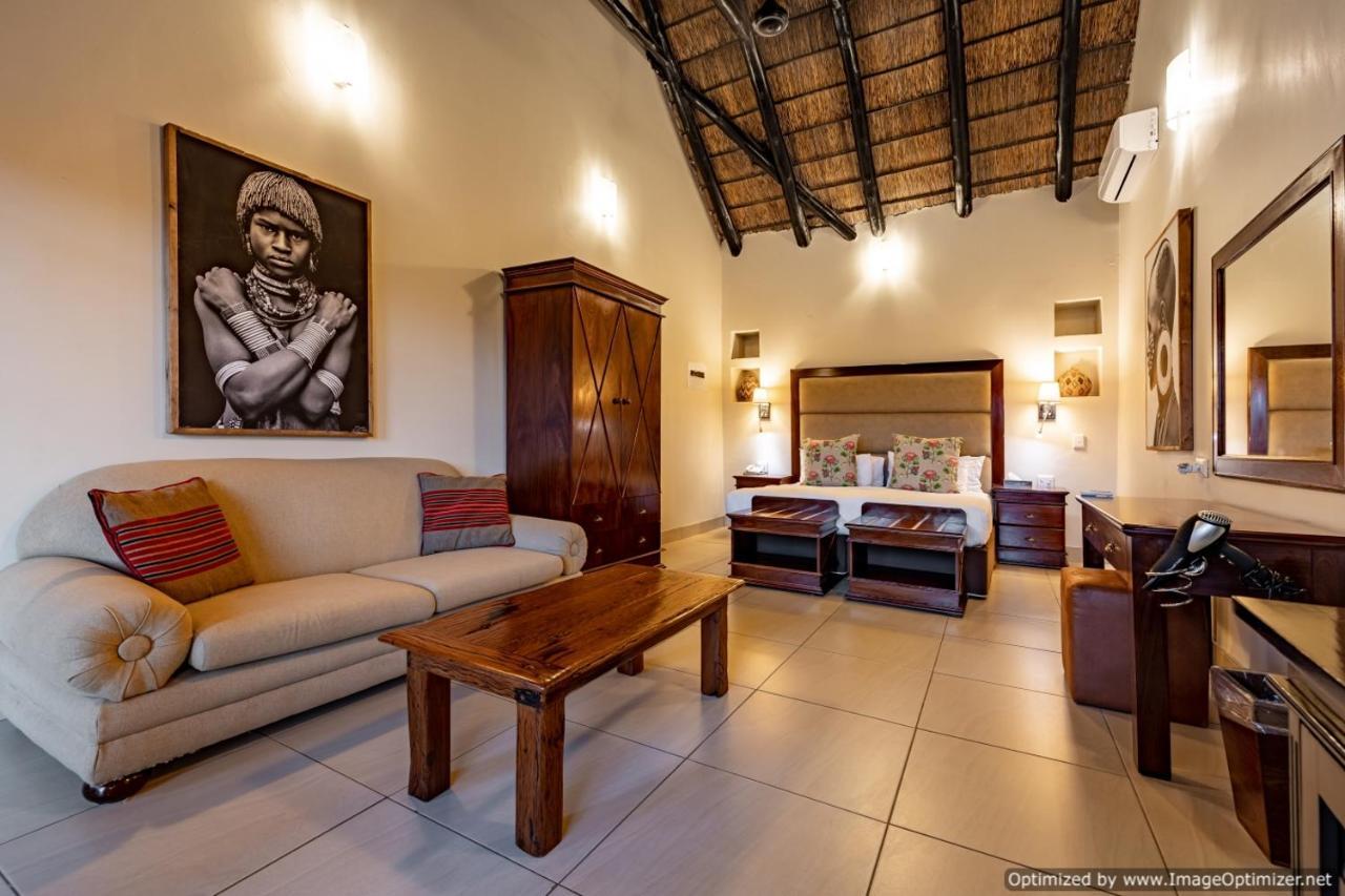 Zulu Nyala Game Lodge 赫卢赫卢韦 外观 照片