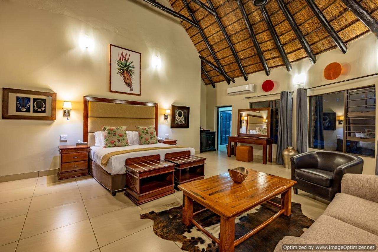Zulu Nyala Game Lodge 赫卢赫卢韦 外观 照片