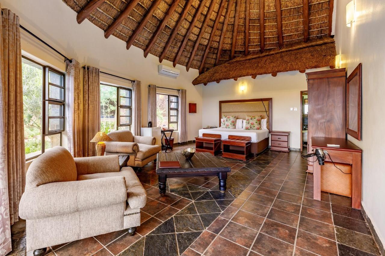 Zulu Nyala Game Lodge 赫卢赫卢韦 外观 照片