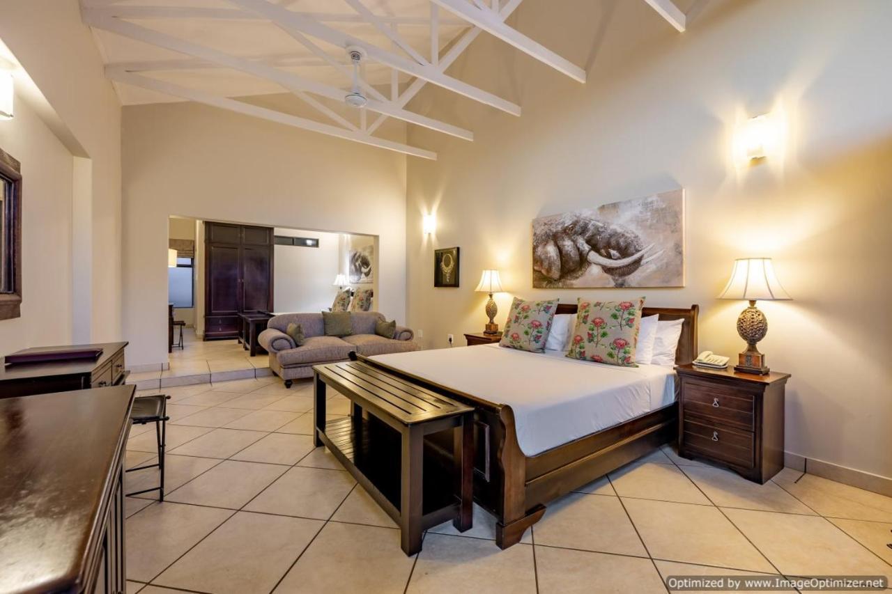 Zulu Nyala Game Lodge 赫卢赫卢韦 外观 照片